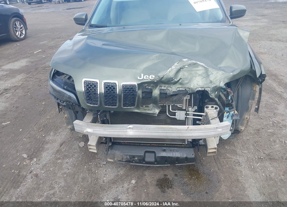 2020 JEEP CHEROKEE LATITUDE FWD VIN: 1C4PJLCB2LD639648