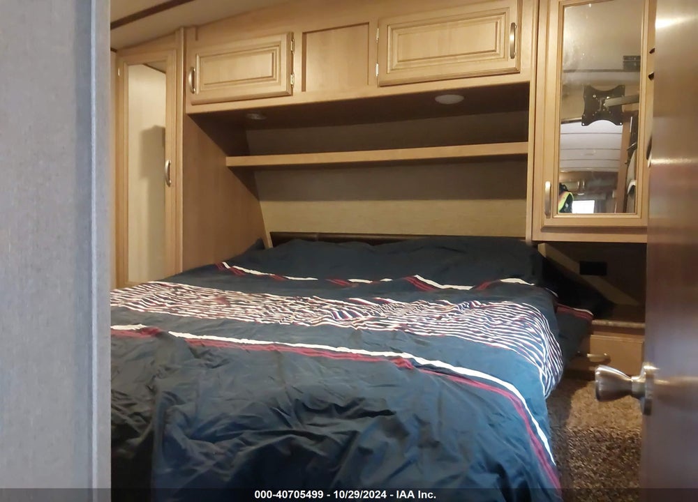 2017 KEYSTONE DENALI VIN: 4YDT32527HP940001