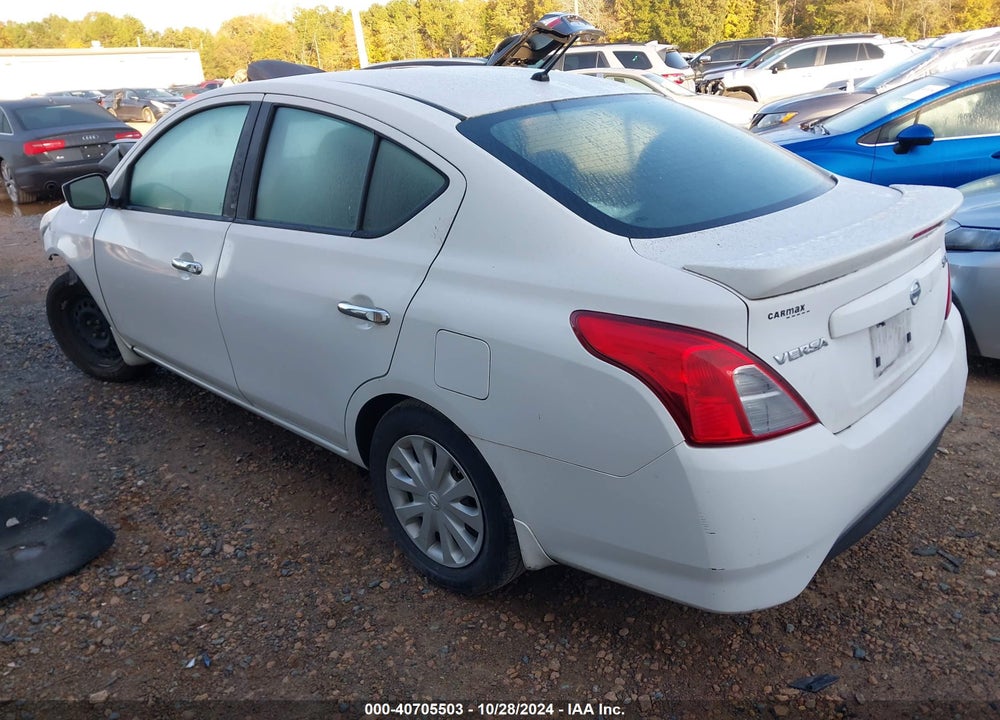 2016 NISSAN VERSA 1.6 SV VIN: 3N1CN7AP0GL910010