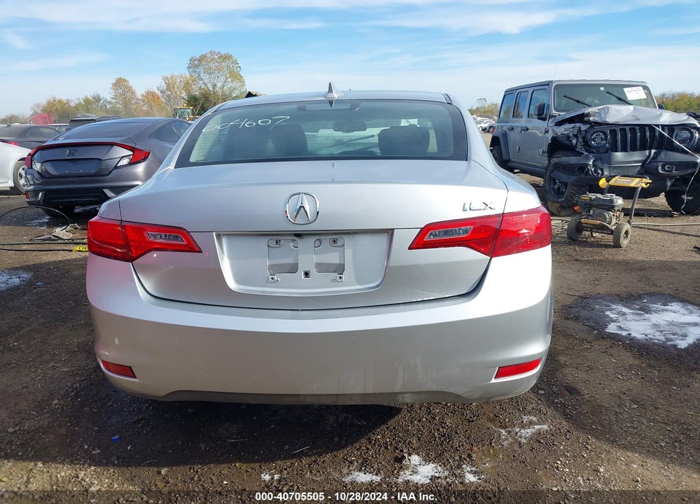 2015 ACURA ILX 2.0L VIN: 19VDE1F56FE004607