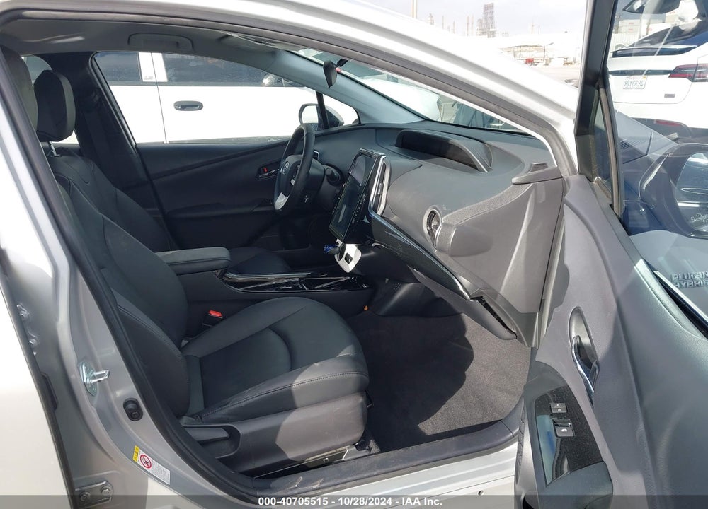 2017 TOYOTA PRIUS PRIME PREMIUM VIN: JTDKARFP6H3009486