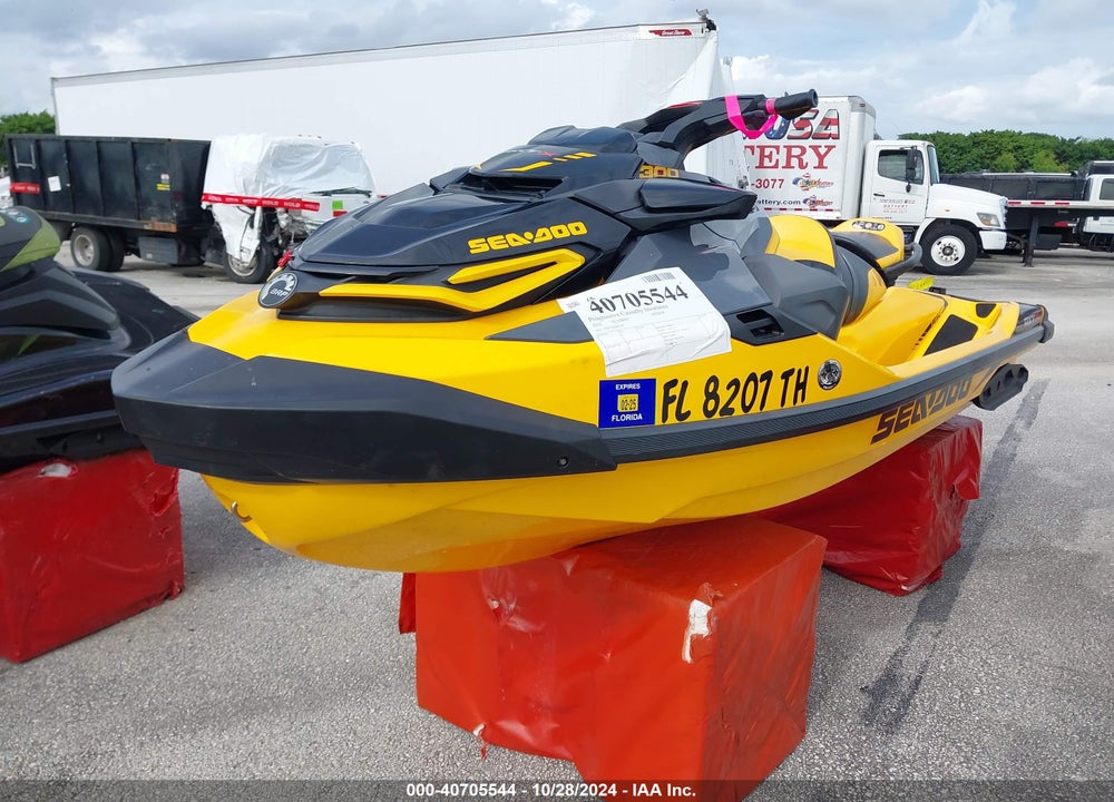2022 SEADOO --- VIN: YDV72420C222