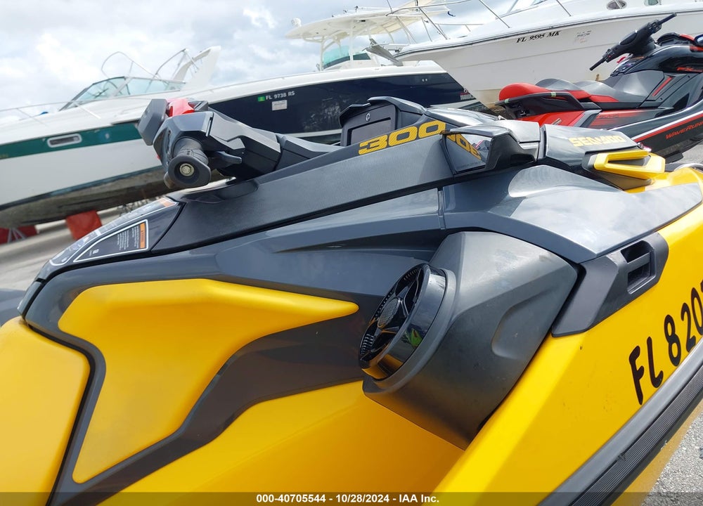 2022 SEADOO --- VIN: YDV72420C222