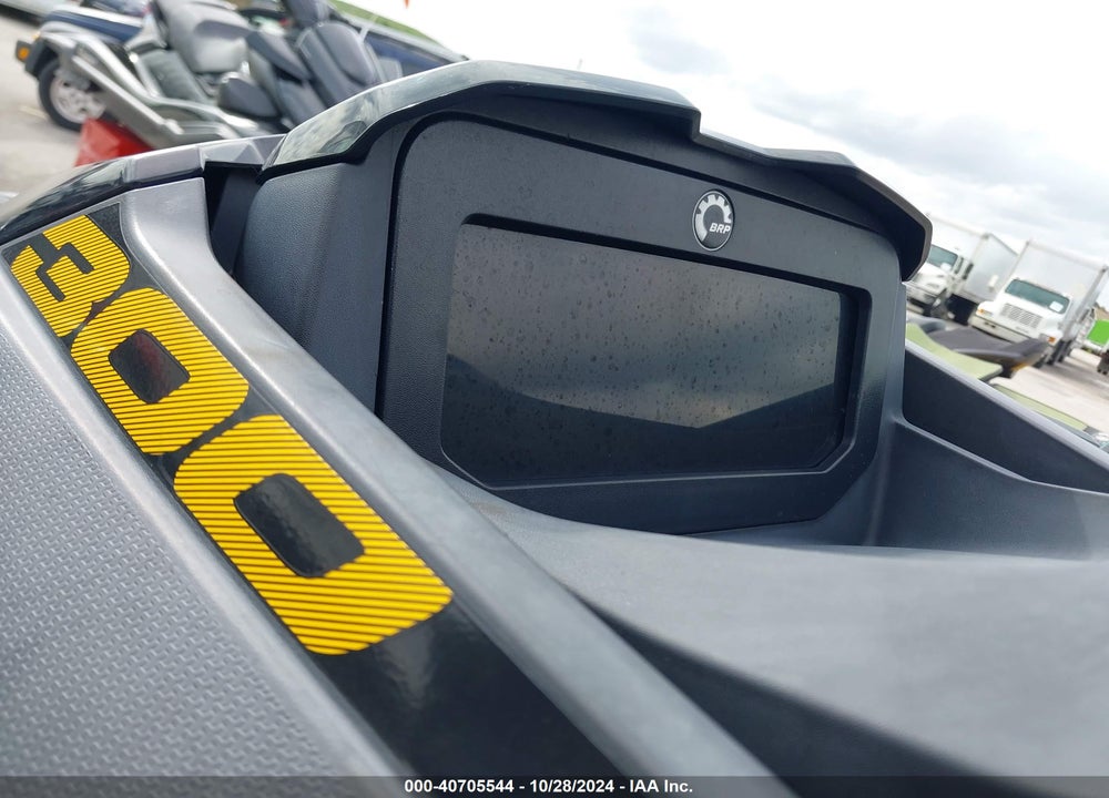 2022 SEADOO --- VIN: YDV72420C222
