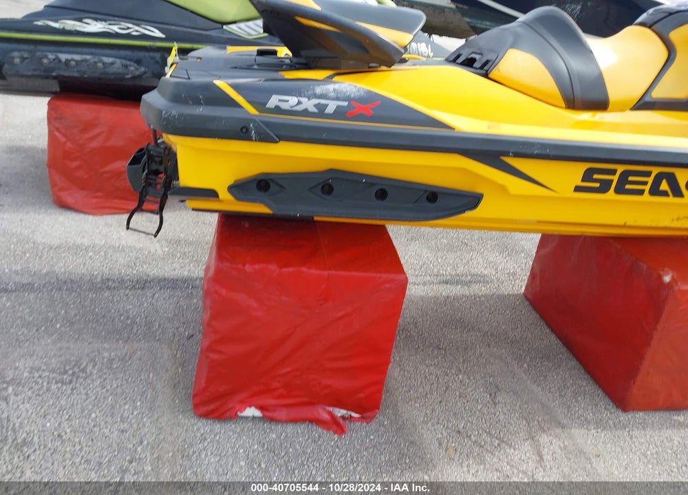 2022 SEADOO --- VIN: YDV72420C222