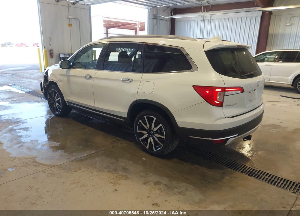 2020 HONDA PILOT AWD TOURING 7 PASSENGER VIN: 5FNYF6H62LB022083
