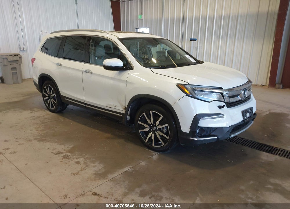 2020 HONDA PILOT AWD TOURING 7 PASSENGER VIN: 5FNYF6H62LB022083