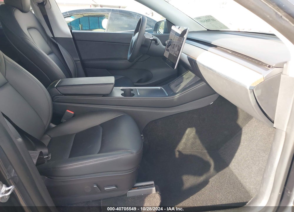 2021 TESLA MODEL Y LONG RANGE DUAL MOTOR ALL-WHEEL DRIVE VIN: 5YJYGDEEXMF283136