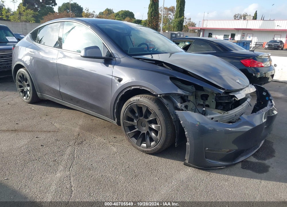 2021 TESLA MODEL Y LONG RANGE DUAL MOTOR ALL-WHEEL DRIVE VIN: 5YJYGDEEXMF283136