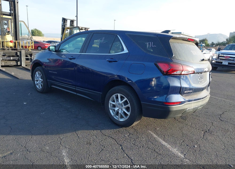 2022 CHEVROLET EQUINOX FWD LT VIN: 3GNAXKEV3NL194136