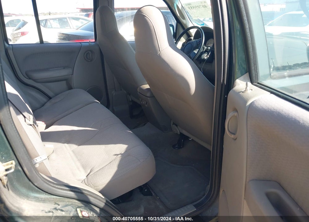 2002 JEEP LIBERTY SPORT VIN: 1J8GK48K72W205474