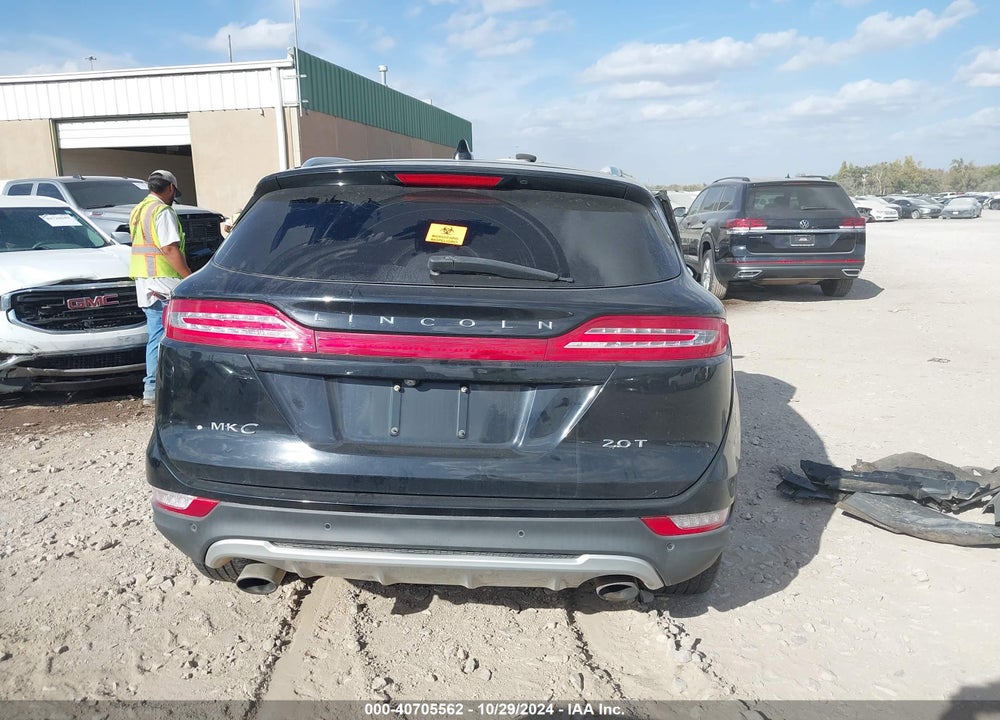 2017 LINCOLN MKC SELECT VIN: 5LMCJ2C9XHUL21069