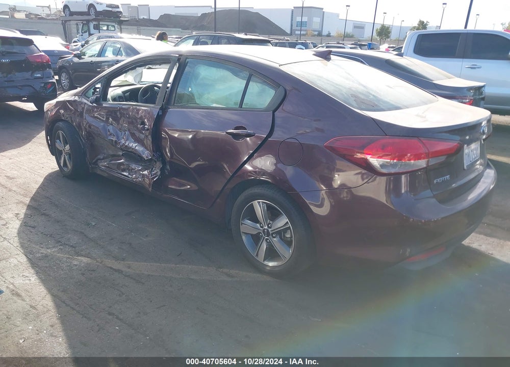 2018 KIA FORTE LX VIN: 3KPFL4A70JE166807