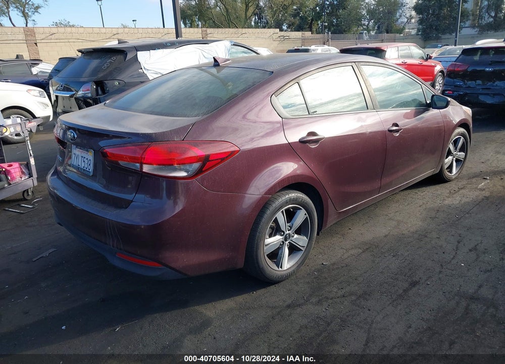 2018 KIA FORTE LX VIN: 3KPFL4A70JE166807