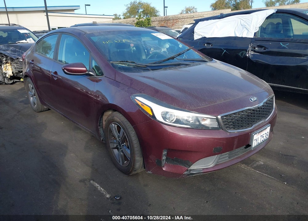 2018 KIA FORTE LX VIN: 3KPFL4A70JE166807