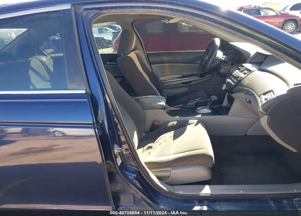 2009 HONDA ACCORD 2.4 EX VIN: 1HGCP26779A108164