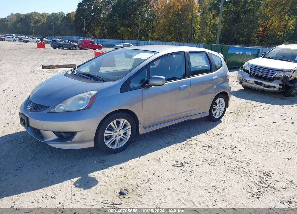 2009 HONDA FIT SPORT VIN: JHMGE874X9S001731