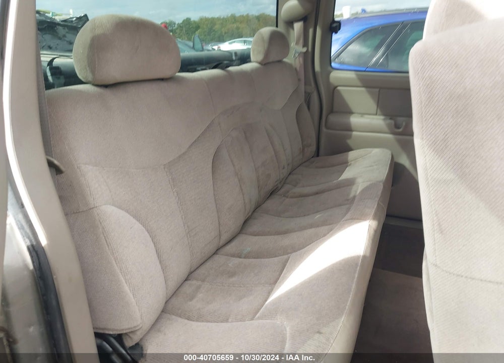 2001 GMC SIERRA 1500 SLE VIN: 2GTEC19V111153901