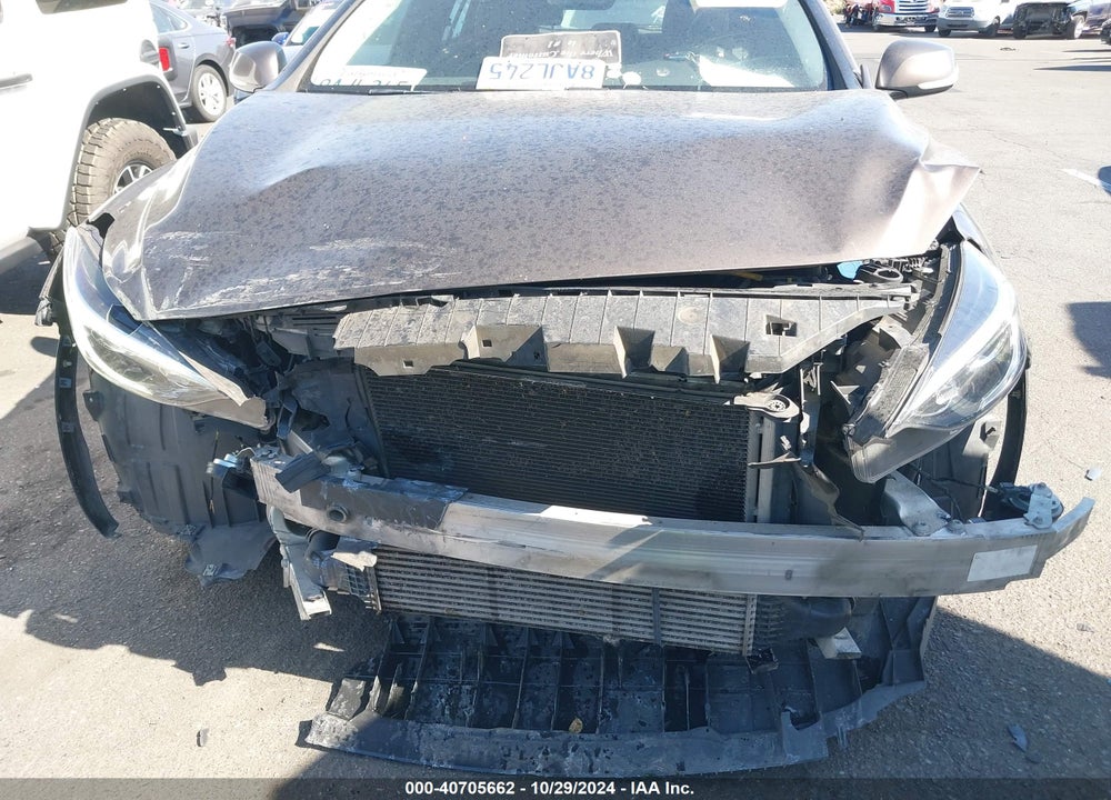 2018 INFINITI QX30 LUXURY/PREMIUM/SPORT VIN: SJKCH5CP9JA048049