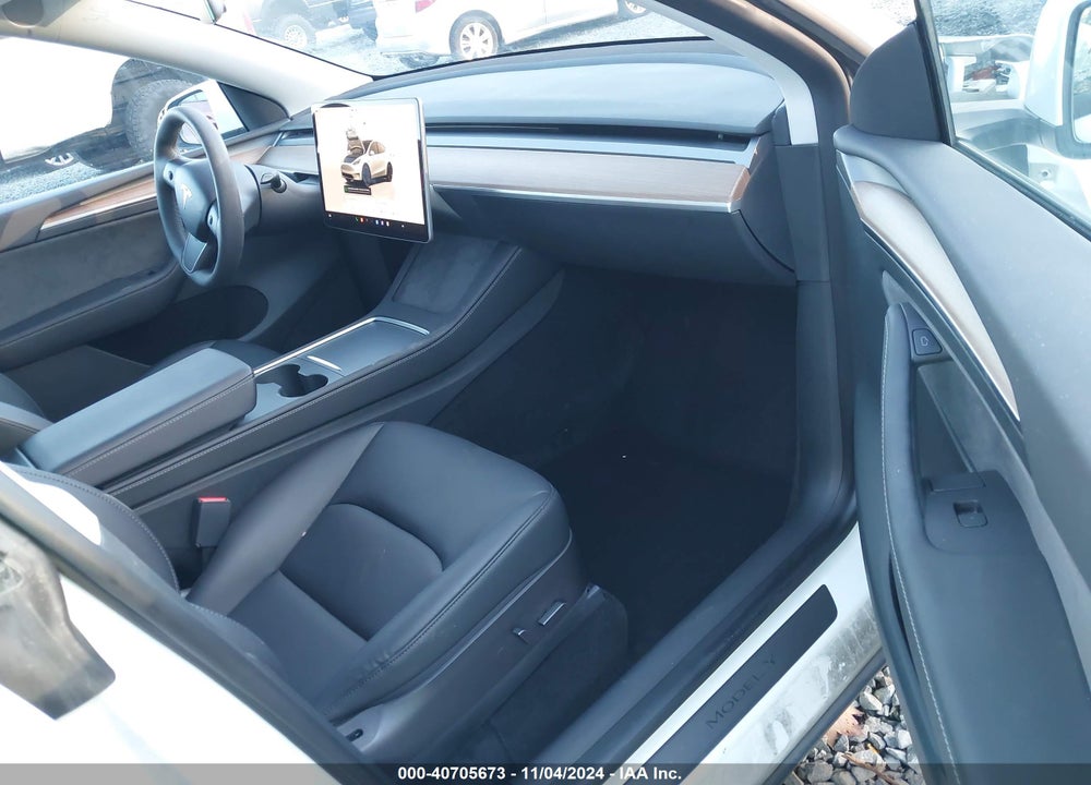 2023 TESLA MODEL Y AWD/PERFORMANCE DUAL MOTOR ALL-WHEEL DRIVE VIN: 7SAYGDEF8PF663950