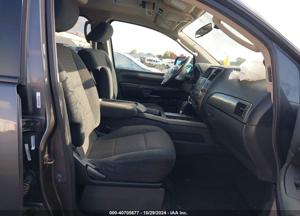 2011 NISSAN ARMADA SV VIN: 5N1AA0ND3BN616385