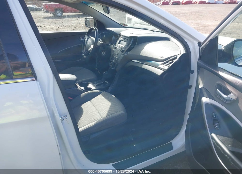 2016 HYUNDAI SANTA FE SPORT 2.4L VIN: 5XYZTDLB3GG362587