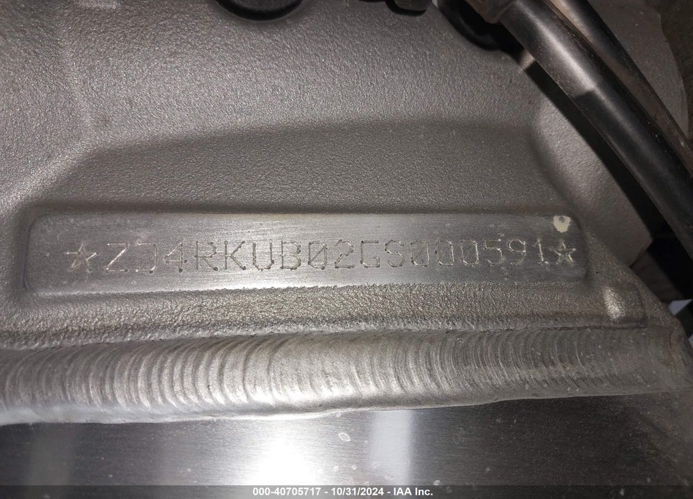 2016 APRILIA RSV4 RF/RR VIN: ZD4RKUB02GS000591