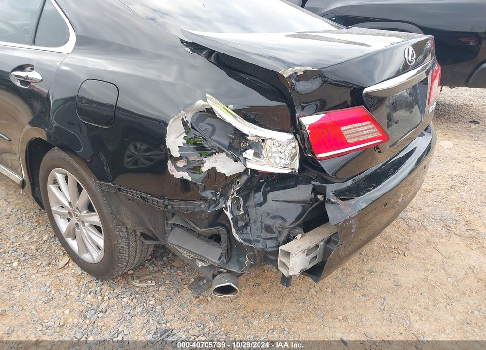 2011 LEXUS ES 350 VIN: JTHBK1EG3B2424860