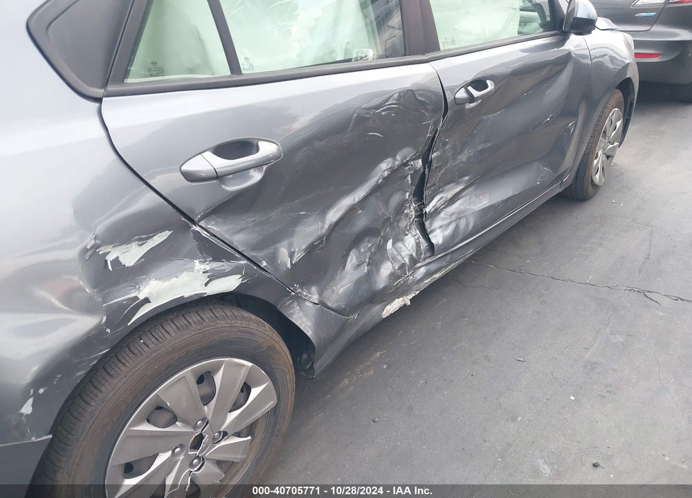 2019 KIA RIO S VIN: 3KPA24AB8KE166086