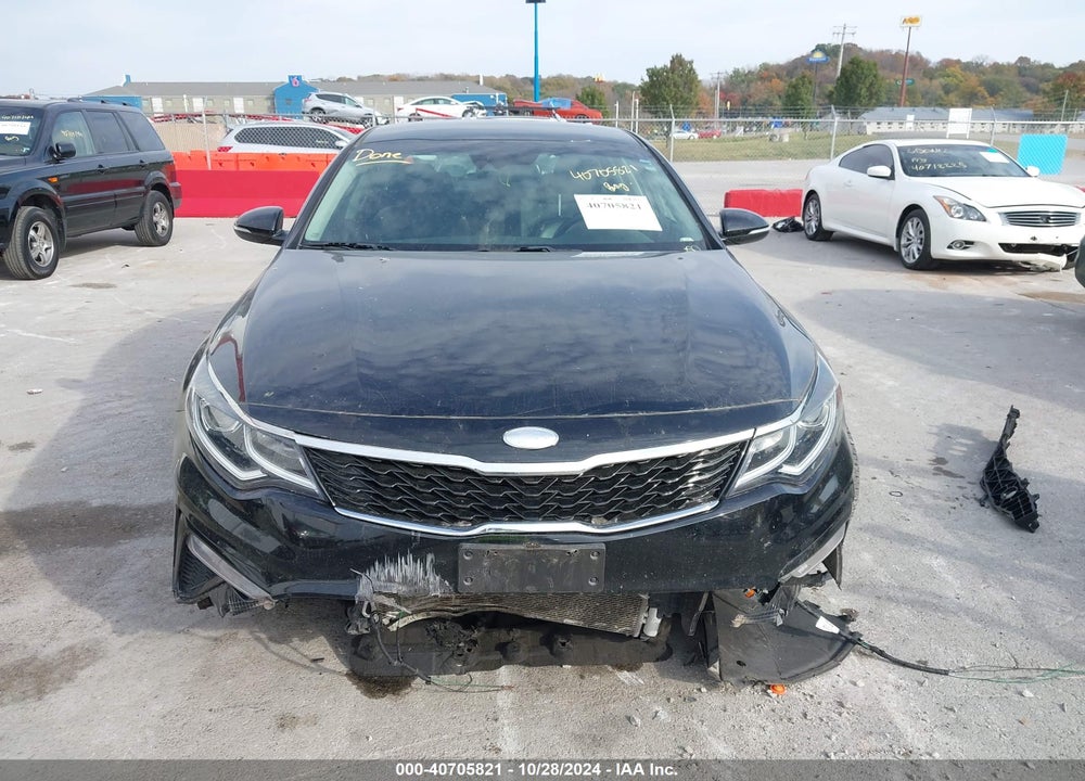2019 KIA OPTIMA S VIN: 5XXGT4L34KG295852