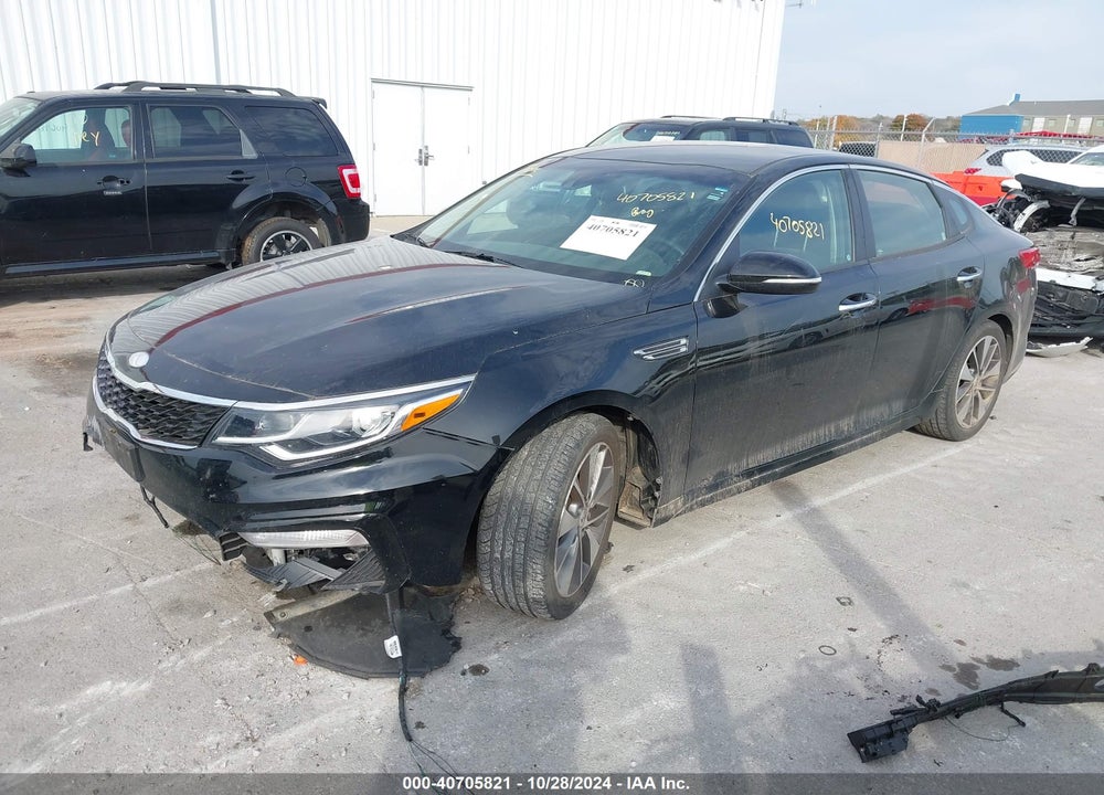 2019 KIA OPTIMA S VIN: 5XXGT4L34KG295852