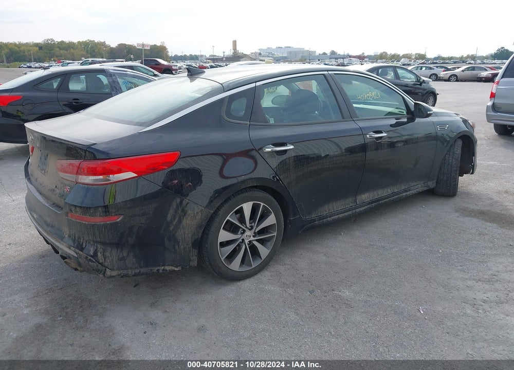 2019 KIA OPTIMA S VIN: 5XXGT4L34KG295852