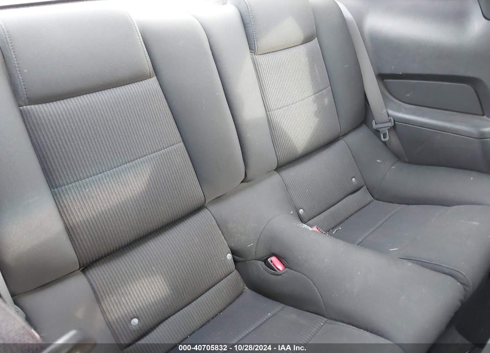 2010 FORD MUSTANG VIN: 1ZVBP8AN4A5101993