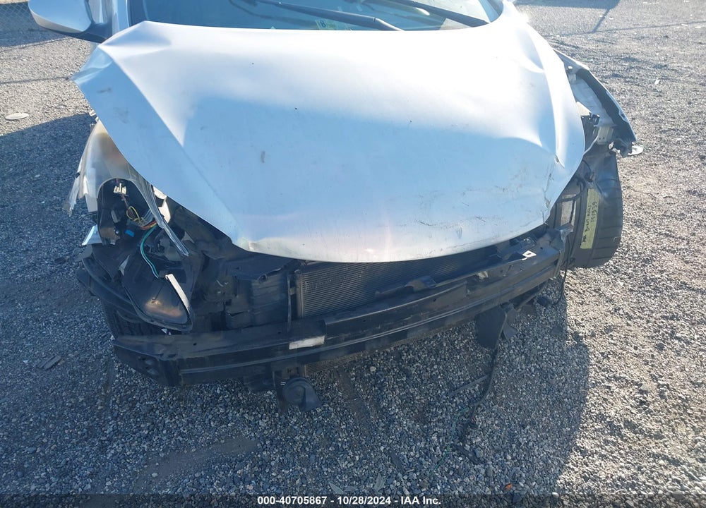 2015 HYUNDAI ELANTRA SE VIN: 5NPDH4AEXFH576637