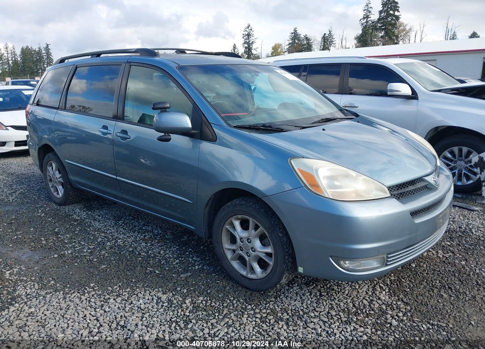 2005 TOYOTA SIENNA XLE VIN: 5TDBA22C45S049831