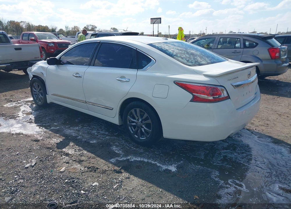 2015 NISSAN ALTIMA 2.5 S VIN: 1N4AL3AP3FC592063