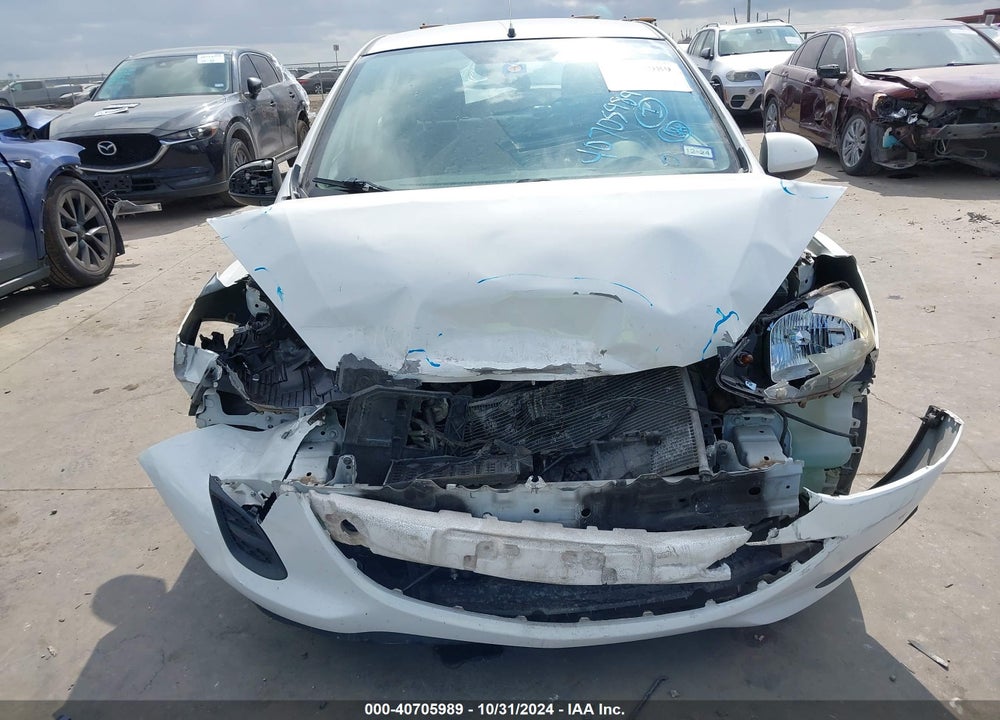 2014 MAZDA 2 SPORT VIN: JM1DE1KY1E0185937