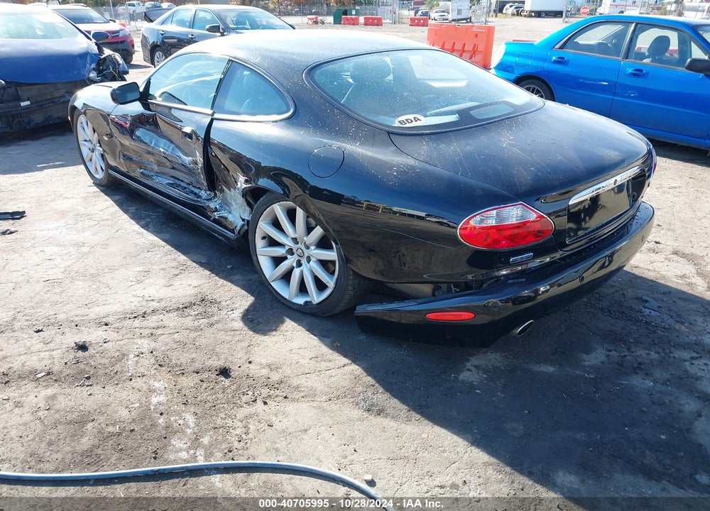 2005 JAGUAR XK8 VIN: SAJDA41C852A42091
