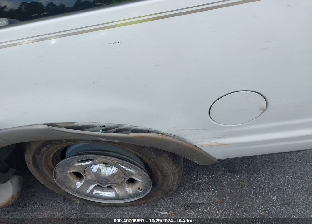 2000 FORD EXPEDITION EDDIE BAUER VIN: 1FMRU1763YLB96386