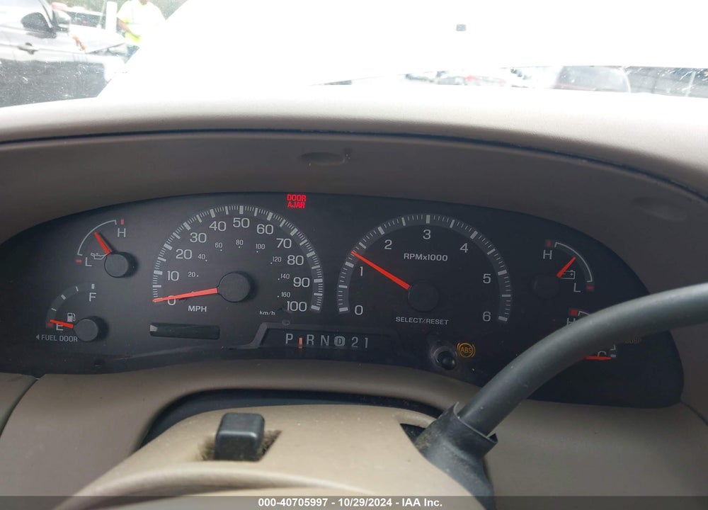 2000 FORD EXPEDITION EDDIE BAUER VIN: 1FMRU1763YLB96386
