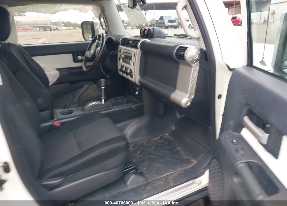 2010 TOYOTA FJ CRUISER VIN: JTEZU4BF3AK009491