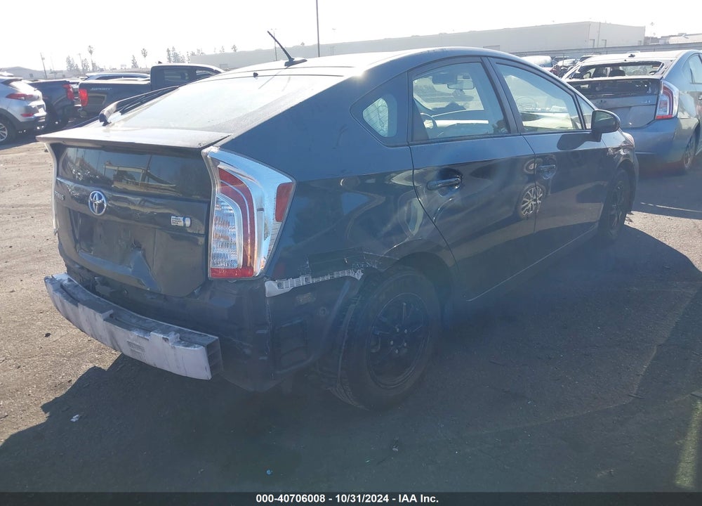 2015 TOYOTA PRIUS VIN: JTDKN3DU3F2001715
