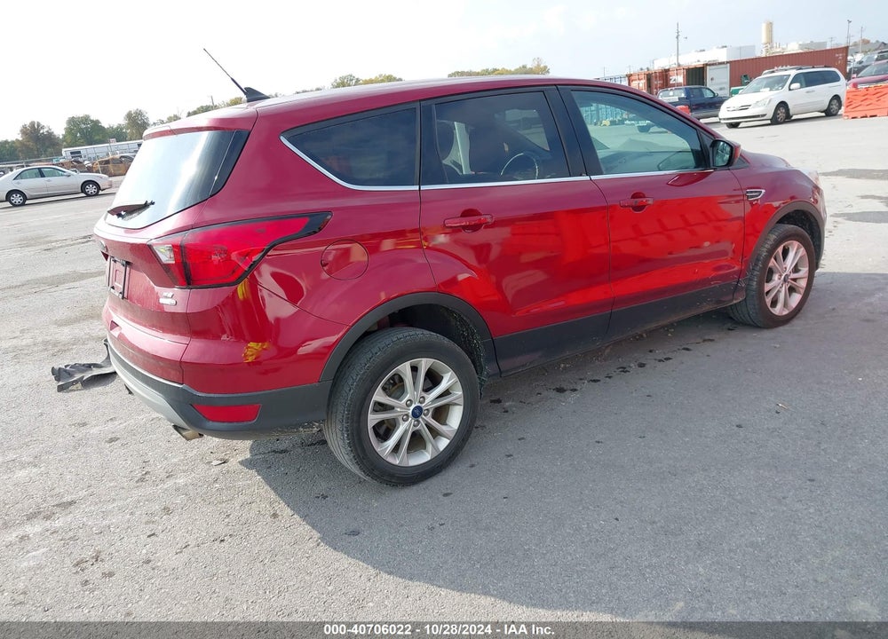 2019 FORD ESCAPE SE VIN: 1FMCU9GD5KUA01828