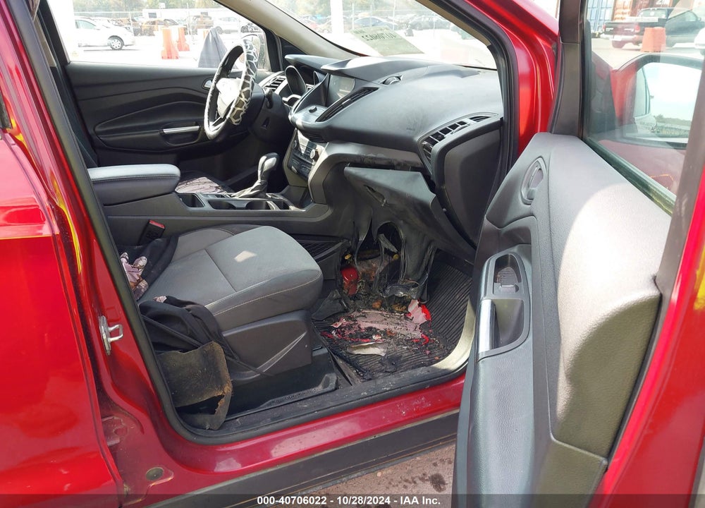 2019 FORD ESCAPE SE VIN: 1FMCU9GD5KUA01828