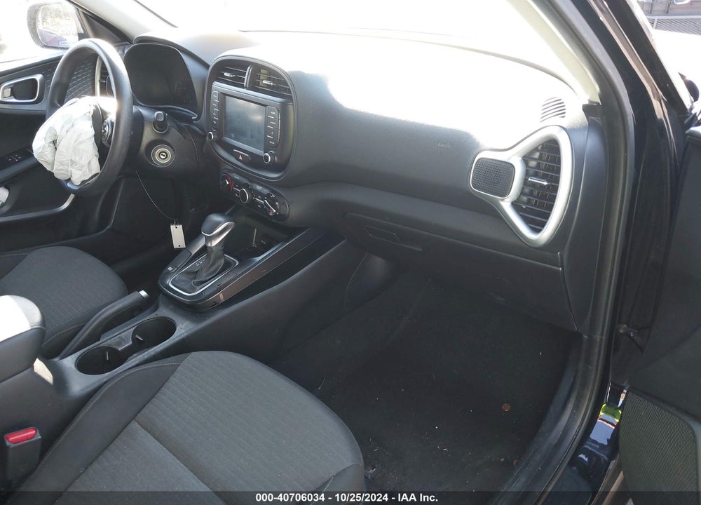 2020 KIA SOUL !/+/S VIN: KNDJ23AU4L7061929
