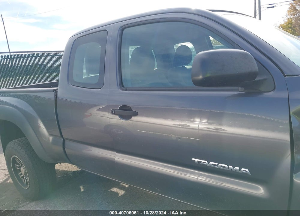 2011 TOYOTA TACOMA VIN: 5TFUX4EN5BX008050