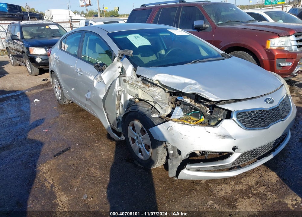 2015 KIA FORTE LX VIN: KNAFK4A67F5391560