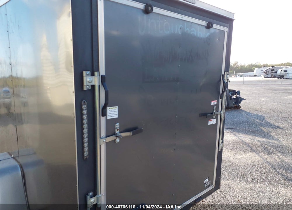 2022 COVERED WAGON TRAILE 12\' ENCLOSED TRAILER VIN: 53FBE1214NF073544