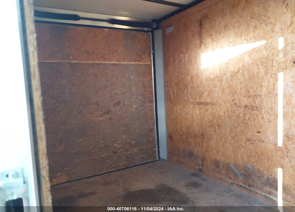 2022 COVERED WAGON TRAILE 12\' ENCLOSED TRAILER VIN: 53FBE1214NF073544