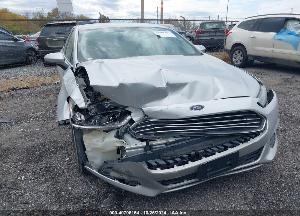 2014 FORD FUSION S VIN: 1FA6P0G7XE5401113